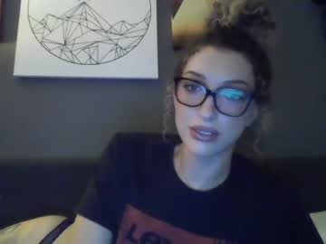 h0neylem0n naked cam