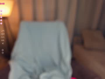 girl lovingwarm image #2612857