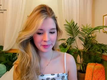 girl milablush image #3385998