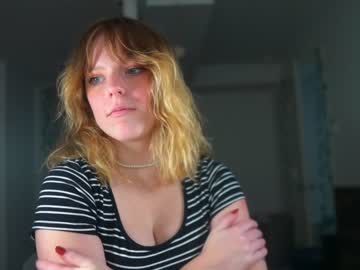 girl crimsonxrapture image #1034146