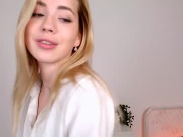 girl emmi_rosee image #1378281