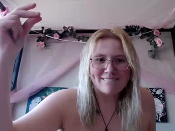 girl myymelodyy666 image #3732224