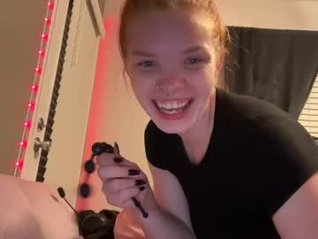 girlwiththemask999 naked cam