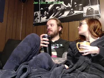 couple petiteandpete image #3548745