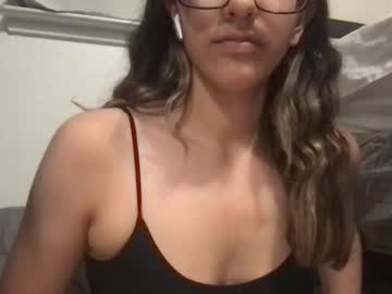 girl shygirldanni image #3943591
