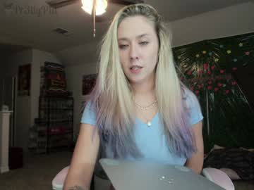 girl pr3ttyp1nkpussy image #2351278