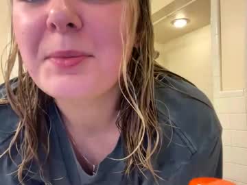 kinkygrace23 naked cam