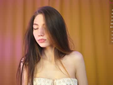 girl angels_kiss image #2598137
