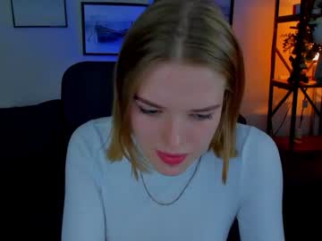milvus_nol naked cam