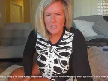 girl flirty_milf image #237572