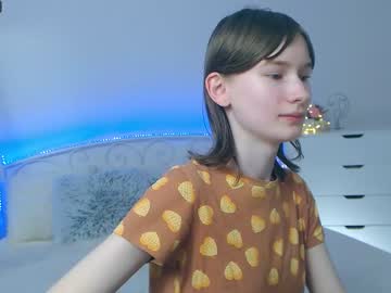 lianell_ naked cam