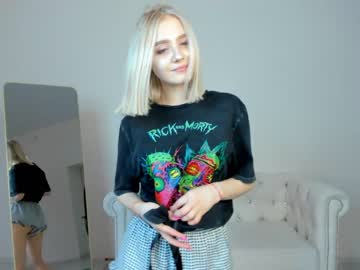 girl oliviabr0wn image #3104390
