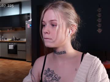 girl tendertainted image #2992030