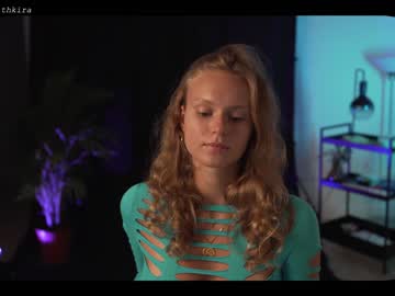 girl chillwithkira image #2305728