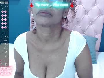 helenamilf_ naked cam