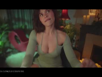 girl lucieoude_ image #3361854