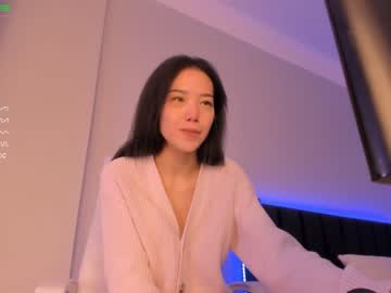 girl aerri_lee image #1910254