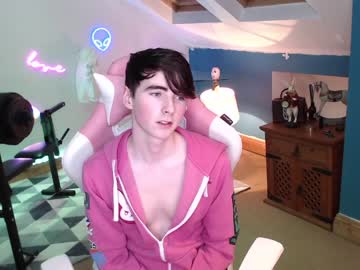 man alfiegreenxxx image #1409335