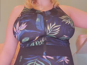 girl aveksmr image #2070475