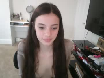 girl meadow_lea image #539130
