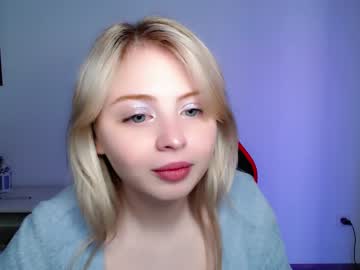 girl shy_blondiee image #3768182