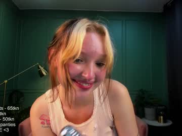girl dinablush image #2523184