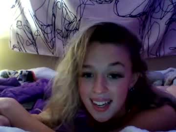 girl carlydrake image #2086639
