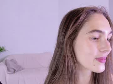 lyly_loveyou naked cam