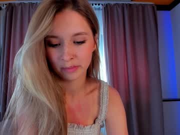 girl milablush image #3865154