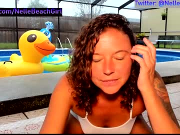 girl nellebeachgirl image #2492259