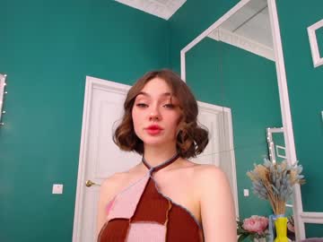 girl adelewilson__ image #1232408