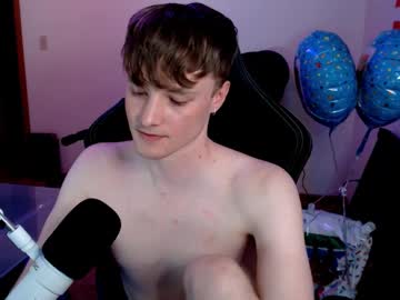 gucciboi4 naked cam