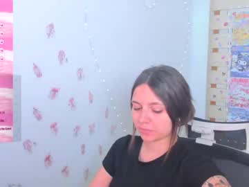 halley_pink naked cam