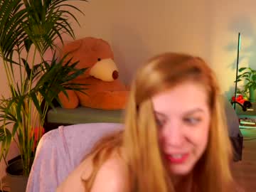 girl juicyandthepussyblvd image #838125