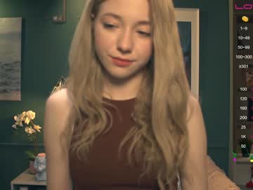 girl effielin image #818644