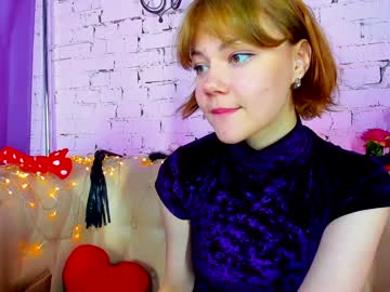 mayalotos naked cam