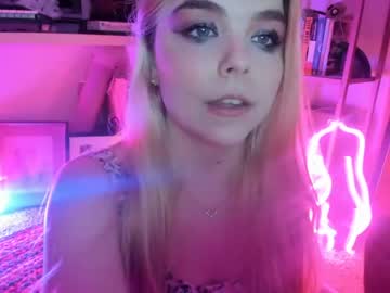 girl pavlovswhore image #738293