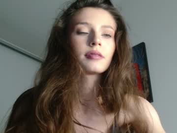 girl isia_slay image #2325968