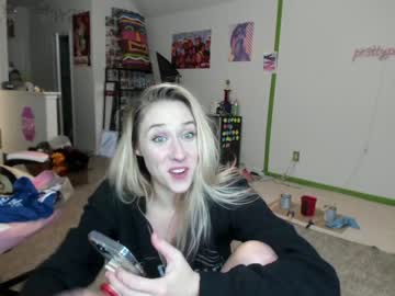 girl pr3ttyp1nkpussy image #2626808