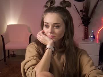 girl lettymoa image #3153970