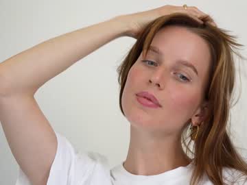 girl ellaa91 image #1910637