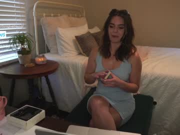 girl dontgivethisout image #3847014