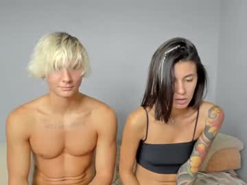 couple skinnnkiss image #2482845