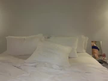 ellieoffline naked cam