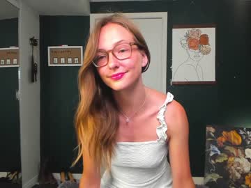 girl innocentprovenguilty image #2233276
