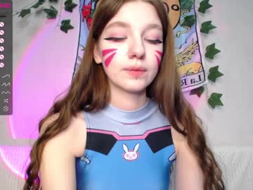 girl shycinderella image #3644129